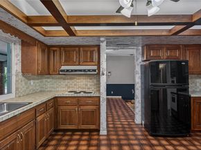 6621 E Tropical Way, Plantation FL 33317