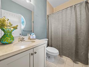 4948 Tradewinds Ter 504, Dania Beach FL 33312