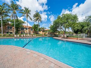 4948 Tradewinds Ter 504, Dania Beach FL 33312