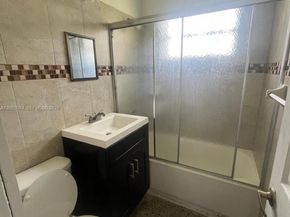 3180 NW 19th Ave, Miami FL 33142