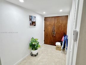 13953 Kendale Lakes Cir 410B, Miami FL 33183