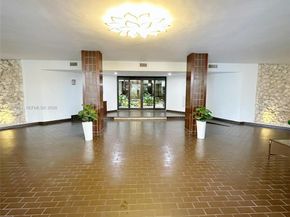 13953 Kendale Lakes Cir 410B, Miami FL 33183