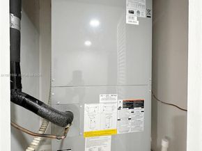 13953 Kendale Lakes Cir 410B, Miami FL 33183