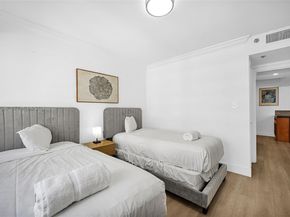 5225 Collins Ave 1214, Miami Beach FL 33140