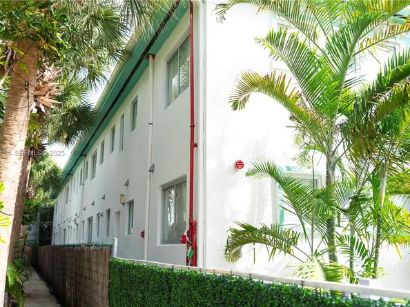 1321 15th St, Miami Beach FL 33139