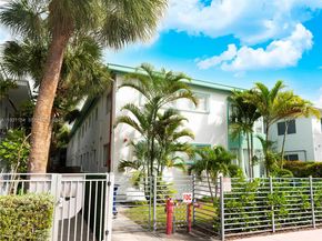 1321 15th St, Miami Beach FL 33139