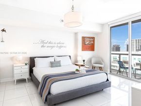 485 Brickell Ave 4307, Miami FL 33131