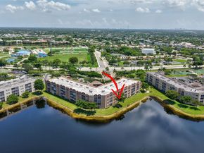 7715 Southampton Ter 105, Tamarac FL 33321