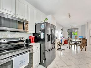 7715 Southampton Ter 105, Tamarac FL 33321