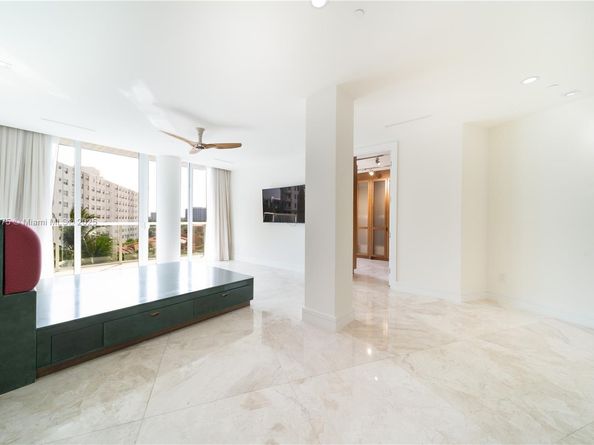 1110 Seminole Dr 502, Fort Lauderdale FL 33304