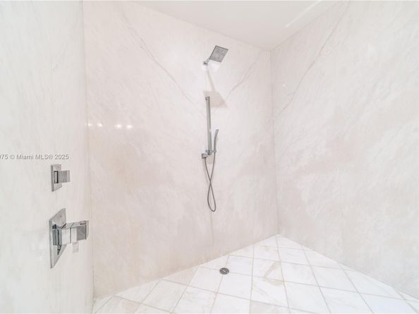1110 Seminole Dr 502, Fort Lauderdale FL 33304