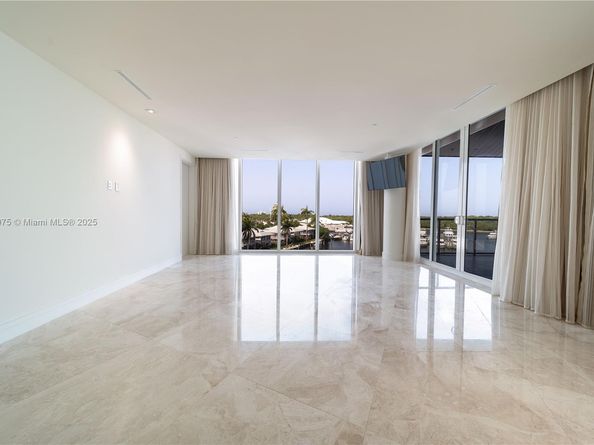 1110 Seminole Dr 502, Fort Lauderdale FL 33304
