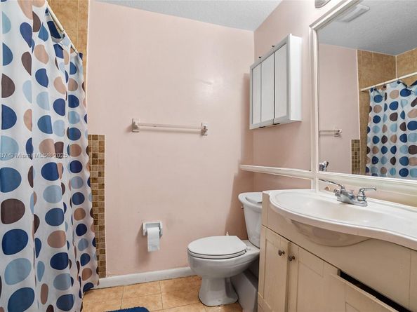 10058 SW 156th Ct, Miami FL 33196