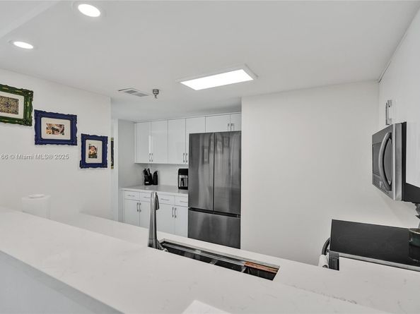 650 West Ave 1408, Miami Beach FL 33139