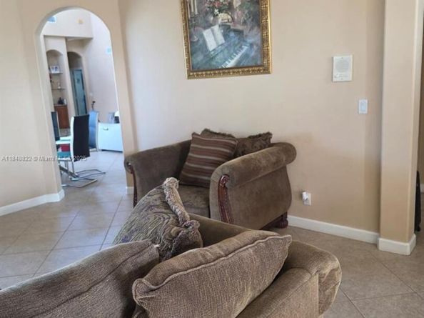 4017 W Hamilton Ky, West Palm Beach FL 33411