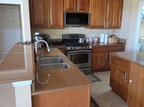 4017 W Hamilton Ky, West Palm Beach FL 33411