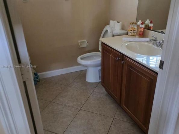 4017 W Hamilton Ky, West Palm Beach FL 33411
