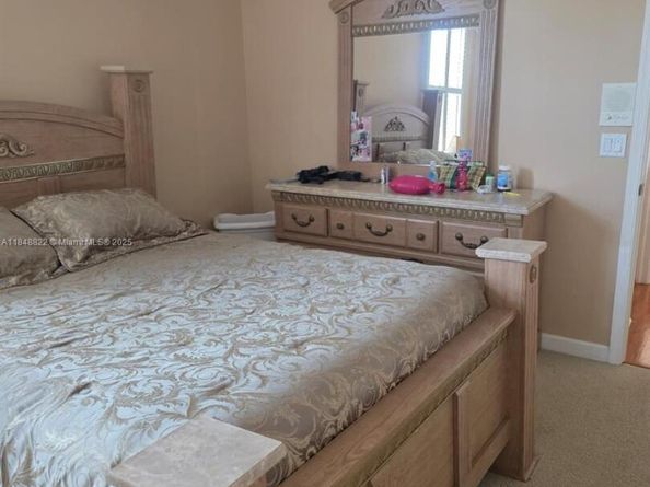 4017 W Hamilton Ky, West Palm Beach FL 33411
