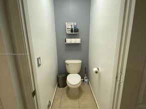 27049 SW 142nd Ave, Homestead FL 33032