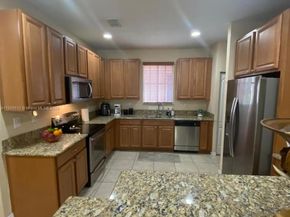 27049 SW 142nd Ave, Homestead FL 33032