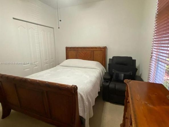 27049 SW 142nd Ave, Homestead FL 33032