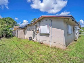 6330 Madison St, Hollywood FL 33023