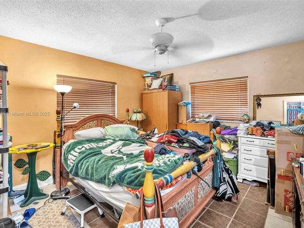 6330 Madison St, Hollywood FL 33023
