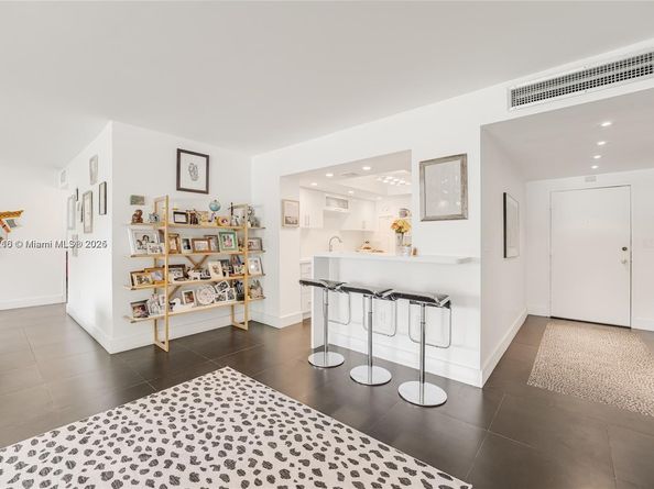 1700 NE 105th St 108, Miami Shores FL 33138