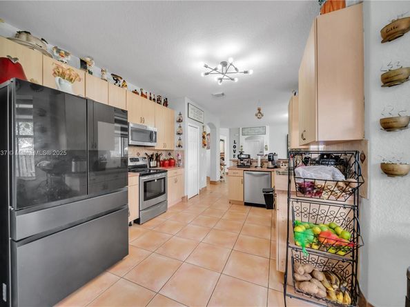 12355 SW 124th Ter, Miami FL 33186