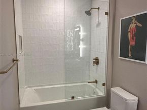 159 NE 6th St 4811, Miami FL 33132