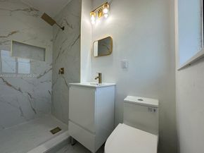 860 NW 171st St, Miami Gardens FL 33169