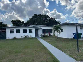 860 NW 171st St, Miami Gardens FL 33169