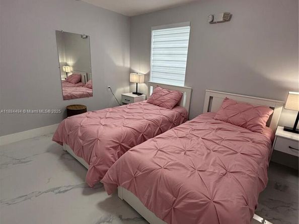 25425 SW 126th Ct, Homestead FL 33032