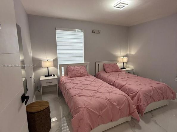 25425 SW 126th Ct, Homestead FL 33032
