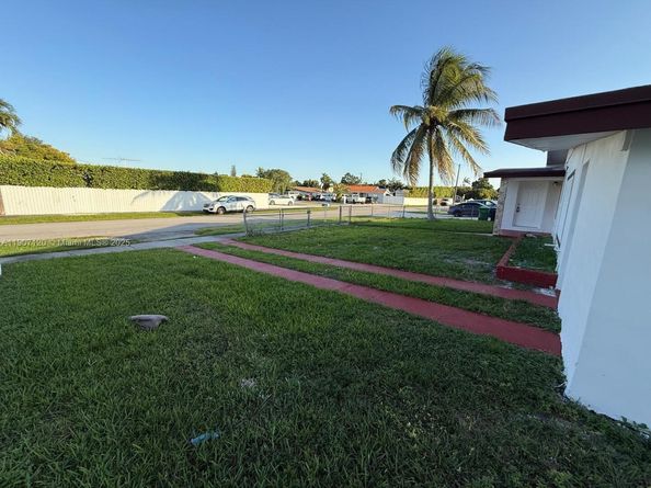 17360 SW 121st Ave, Miami FL 33177