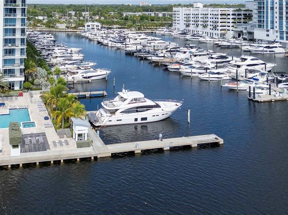 17111 Biscayne Blvd 1709, North Miami Beach FL 33160