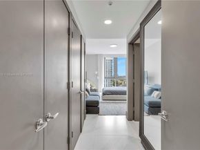 17111 Biscayne Blvd 1709, North Miami Beach FL 33160