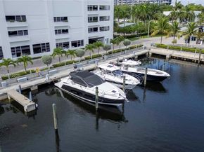 17111 Biscayne Blvd 1709, North Miami Beach FL 33160