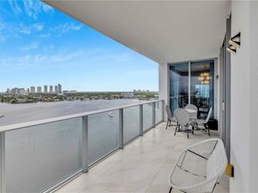 17111 Biscayne Blvd 1709, North Miami Beach FL 33160