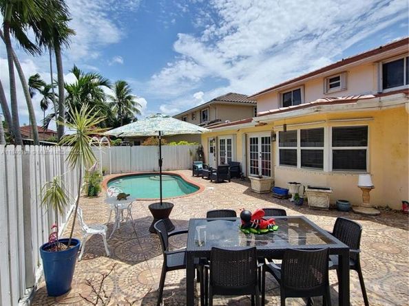 9057 SW 157th Path, Miami FL 33196