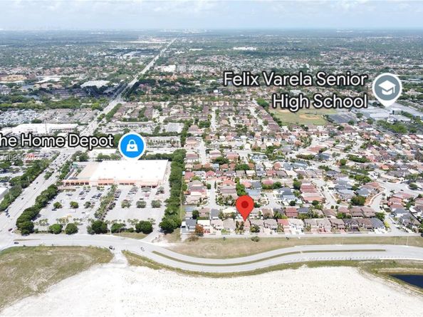 9057 SW 157th Path, Miami FL 33196