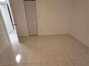 620 NE 12th Ave 101, Hallandale Beach FL 33009