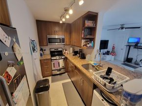 3304 Virginia St 6C, Miami FL 33133