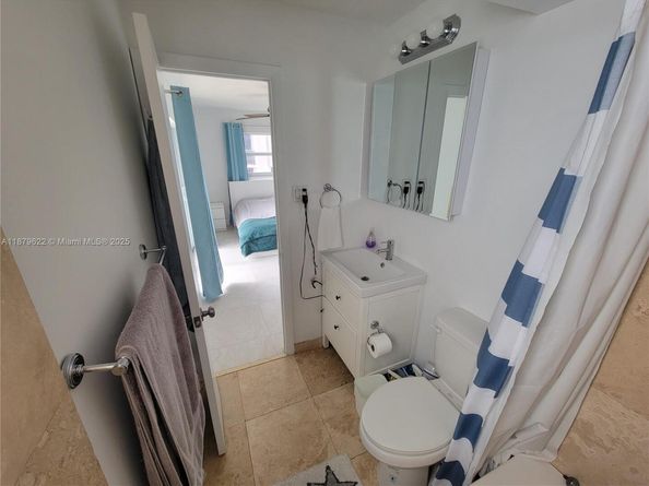 3304 Virginia St 6C, Miami FL 33133
