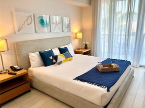 2602 E Hallandale Beach Blvd R403, Hallandale Beach FL 33009