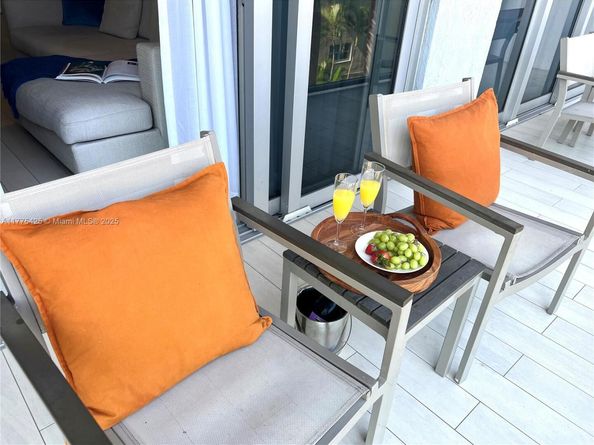 2602 E Hallandale Beach Blvd R403, Hallandale Beach FL 33009