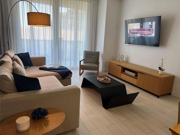 2602 E Hallandale Beach Blvd R403, Hallandale Beach FL 33009