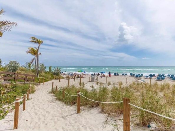 2602 E Hallandale Beach Blvd R403, Hallandale Beach FL 33009