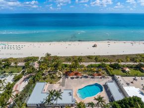 2655 Collins Ave 2211, Miami Beach FL 33140