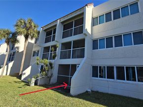 120 Lakeview Dr 113, Weston FL 33326